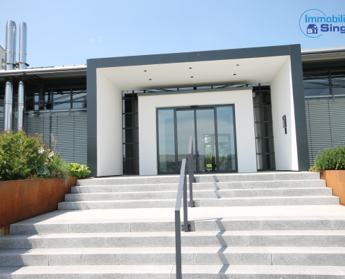 +++ REPRÄSENTATIV mit PARKPLÄTZEN+++